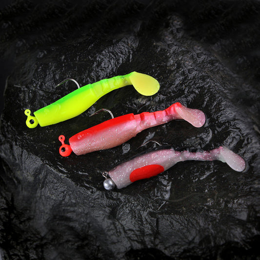 Nevis Gumihal fej piros 5/0 3g 5db/cs