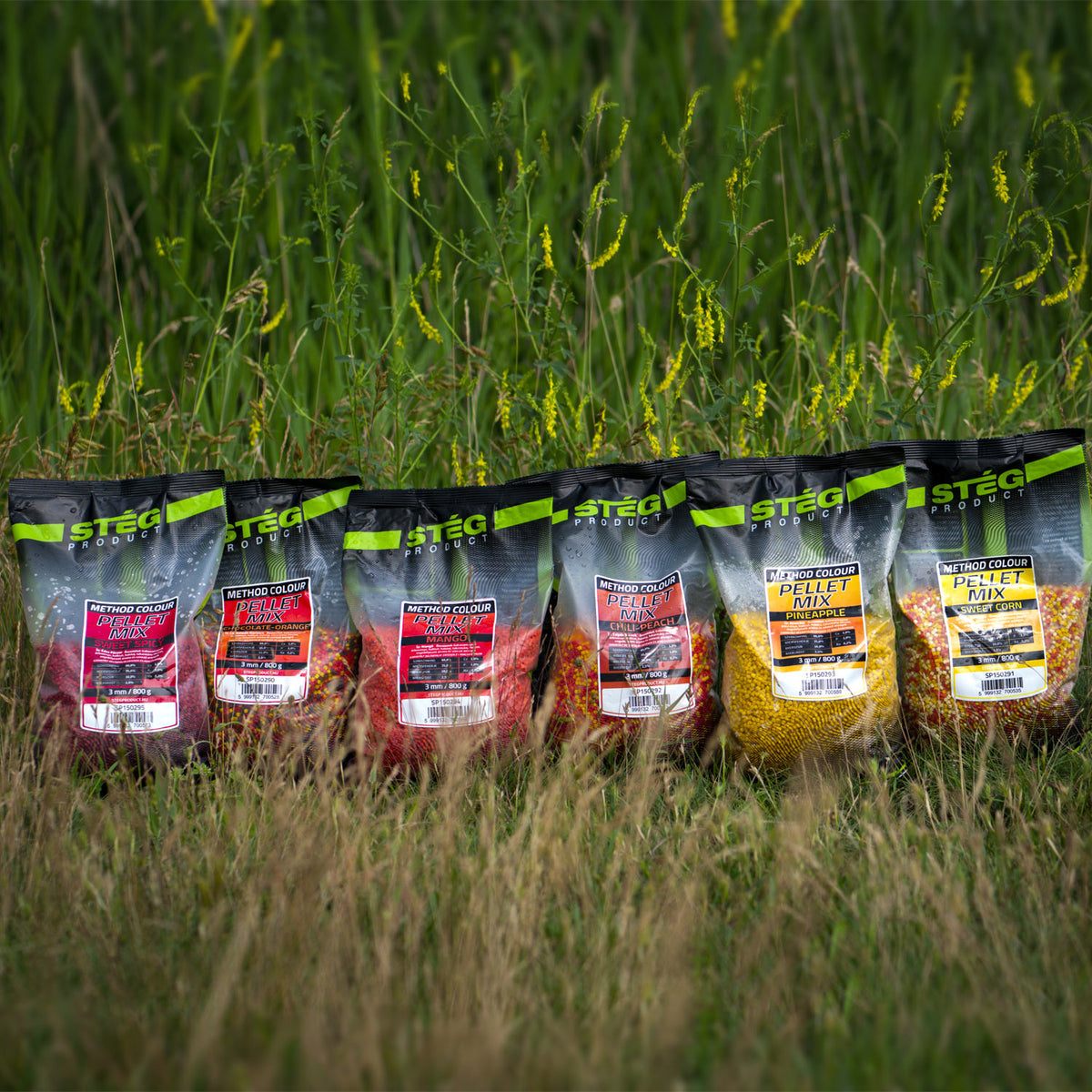 Stég Pellet Mix 3mm 800g Paprika-Bread